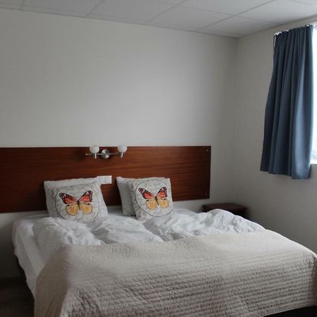 Hotel Grasteinn - Airport Hotel เค็ปลาวิก ภายนอก รูปภาพ