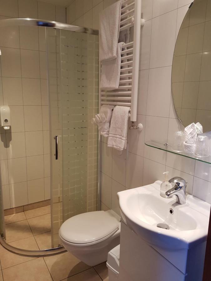 Hotel Grasteinn - Airport Hotel เค็ปลาวิก ภายนอก รูปภาพ