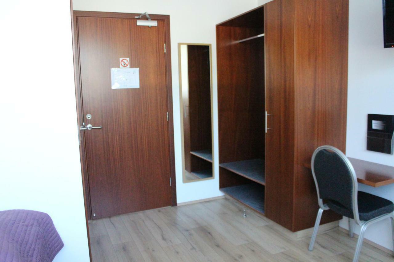 Hotel Grasteinn - Airport Hotel เค็ปลาวิก ภายนอก รูปภาพ